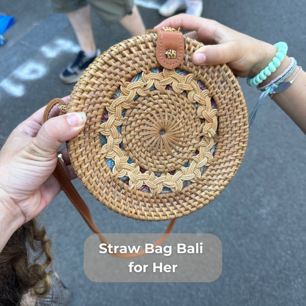 straw bag